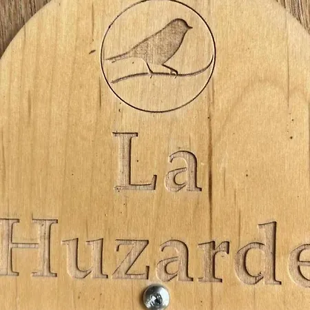 La Huzarde A Pour 4 Pers. Avec Animaux Admis Et Parking منزل ريفي Montbeugny